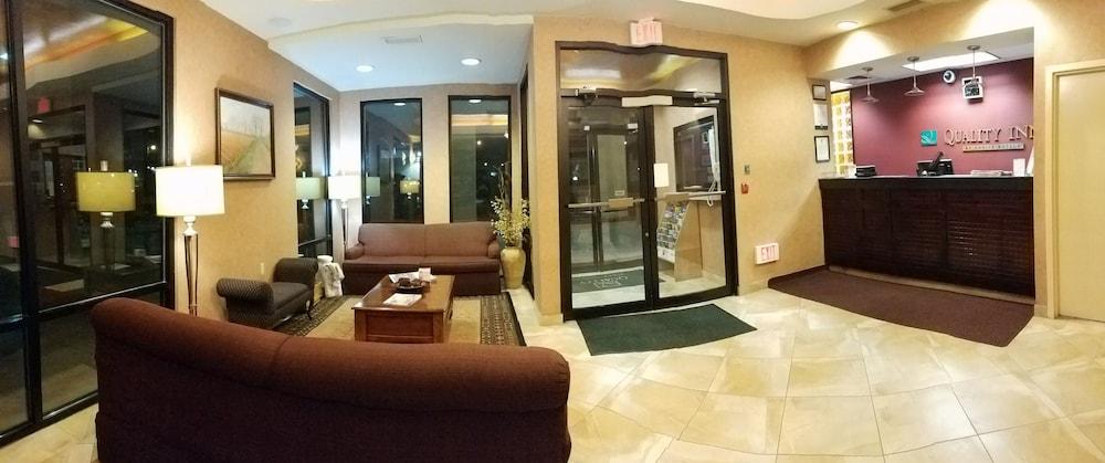 Quality Inn Alexandria Exterior foto